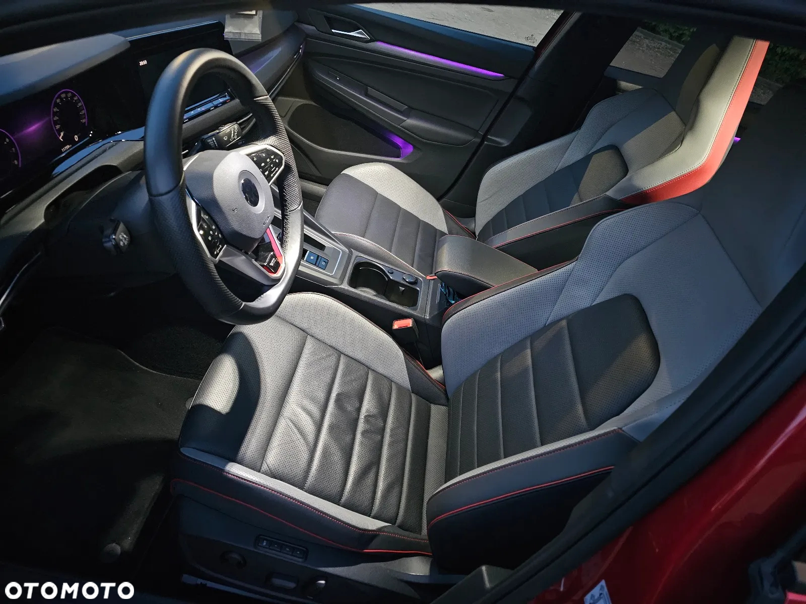 Volkswagen Golf VIII 2.0 TSI GTI DSG - 16