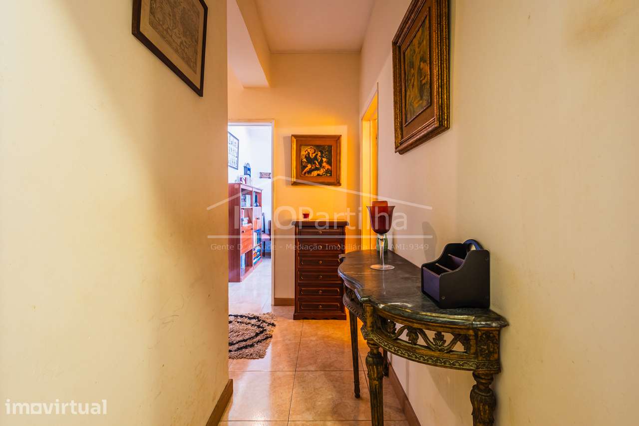 Apartamento T3
Mercês - Rio de Mouro - Grande imagem: 5/35