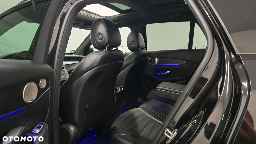 Mercedes-Benz GLC 300 de 4Matic 9G-TRONIC AMG Line Plus - 5