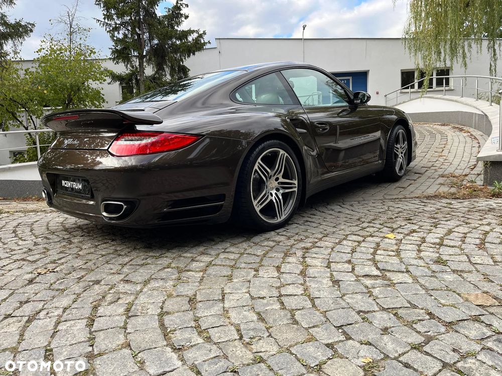 Porsche 911 - 16
