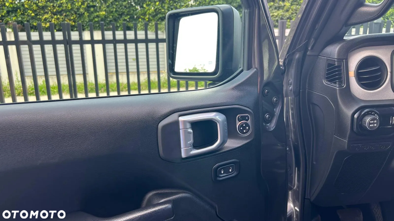 Jeep Wrangler - 7