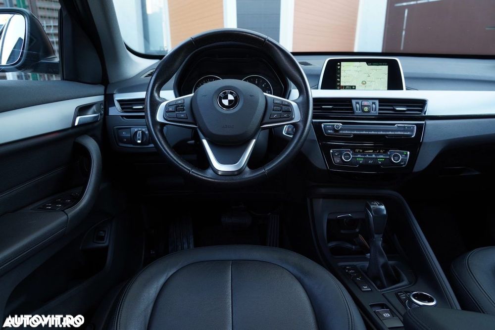 BMW X1 - 24