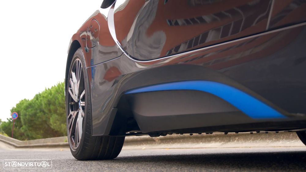 BMW i8 - 11