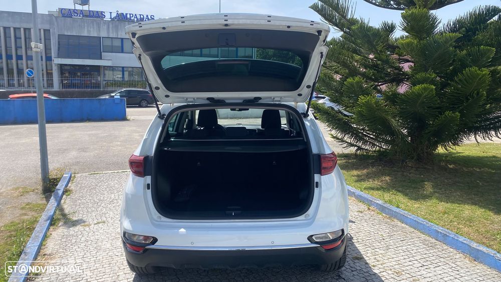 Kia Sportage 1.6 CRDI ISG Urban - 13
