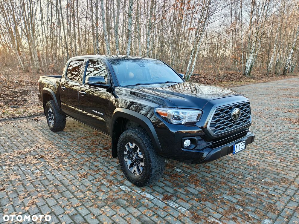 Toyota Tacoma - 8