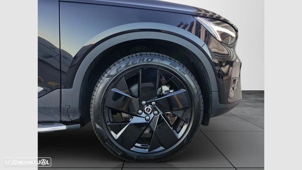 Volvo EC40 82 kWh Twin Motor Performance Black Edition - 10