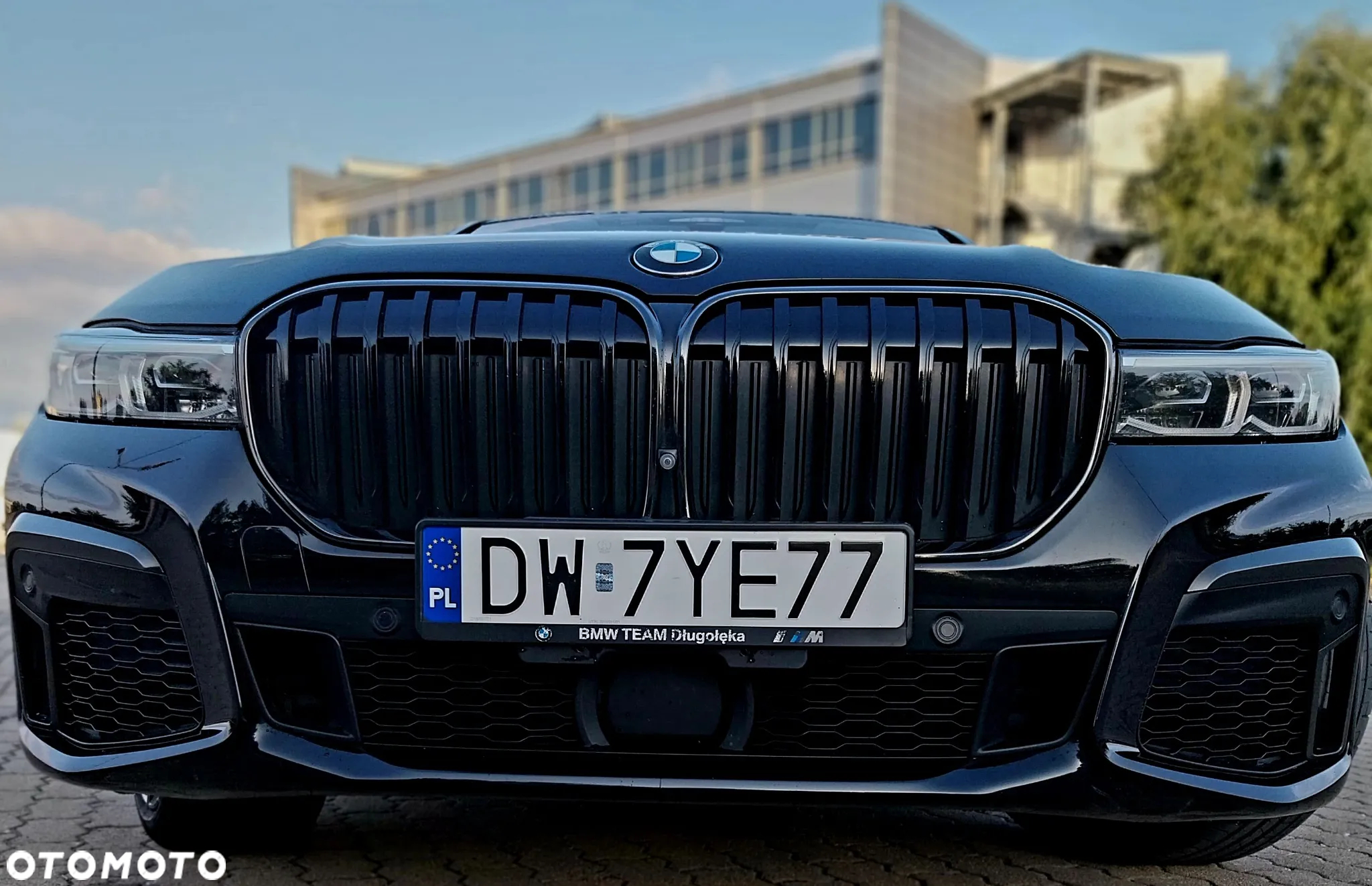 BMW Seria 7 750i xDrive sport - 6