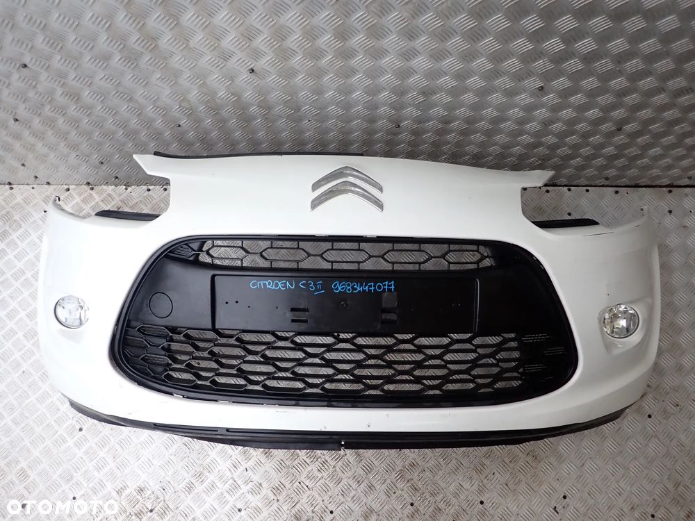 ZDERZAK PRZEDNI CITROEN C3 II  9683447077 - 1