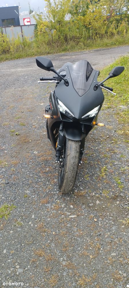 Honda CBR - 3