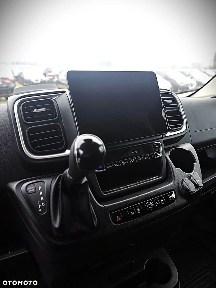 Toyota Proace MAX - 19