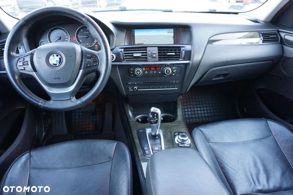 BMW X3 xDrive20d - 12