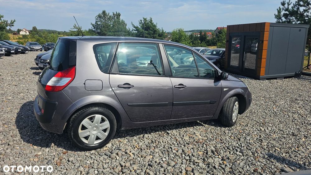 Renault Scenic 1.6 16V Confort Authentique - 4