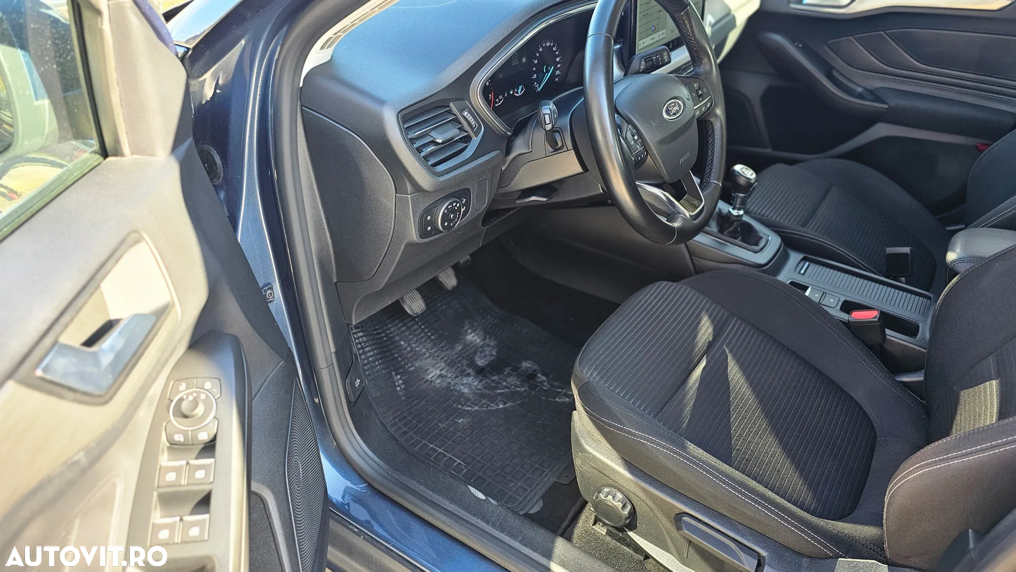 Ford Focus - 16