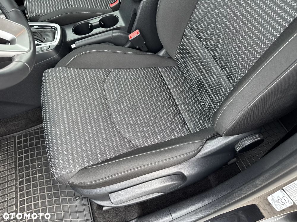 Kia XCeed 1.5 T-GDI M DCT - 12