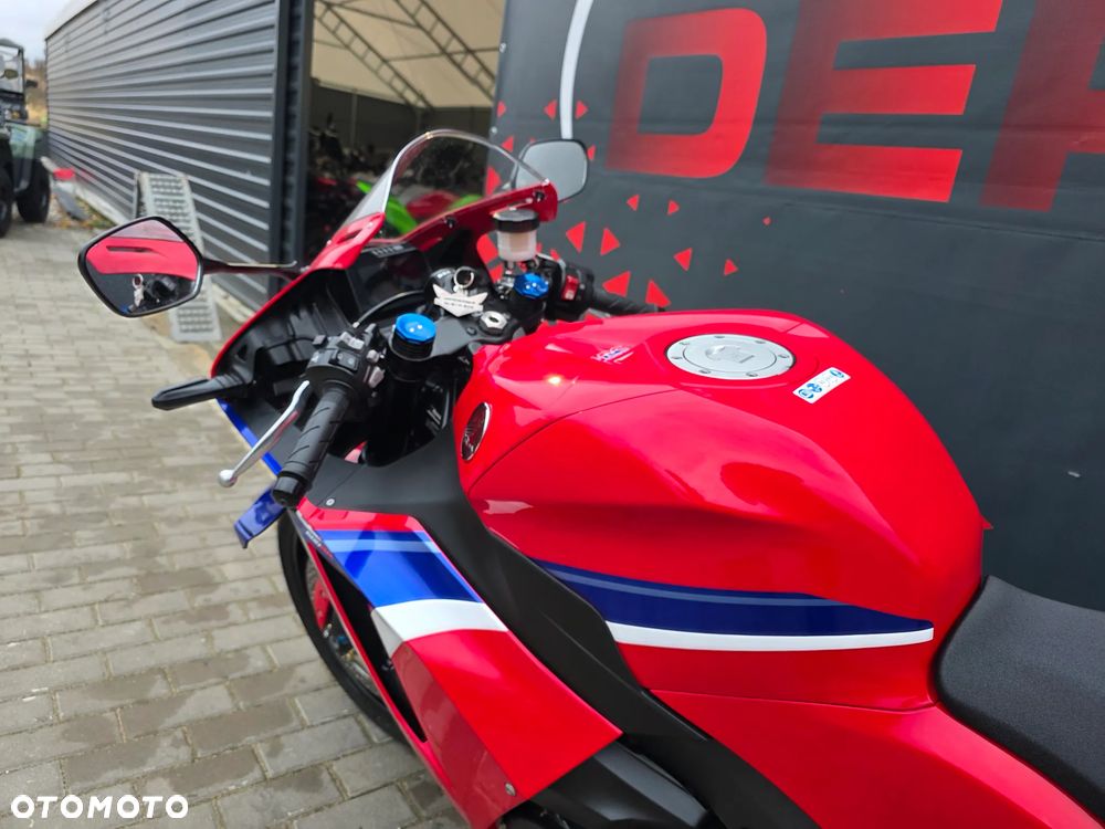 Honda CBR - 10