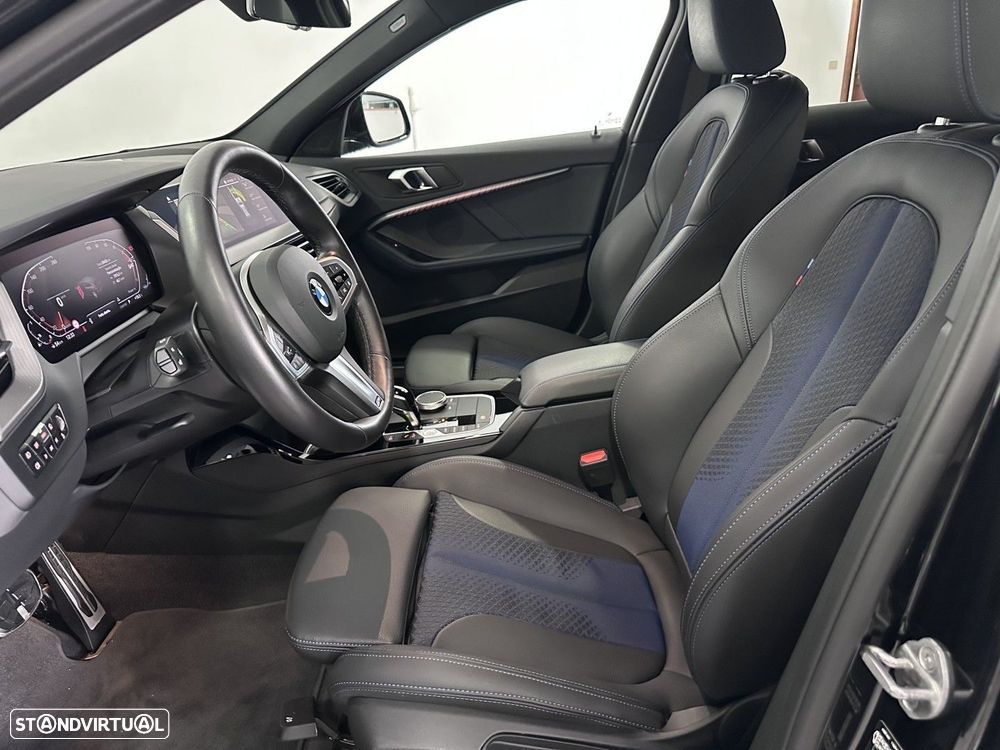 BMW 118 i Pack Desportivo M Auto - 14