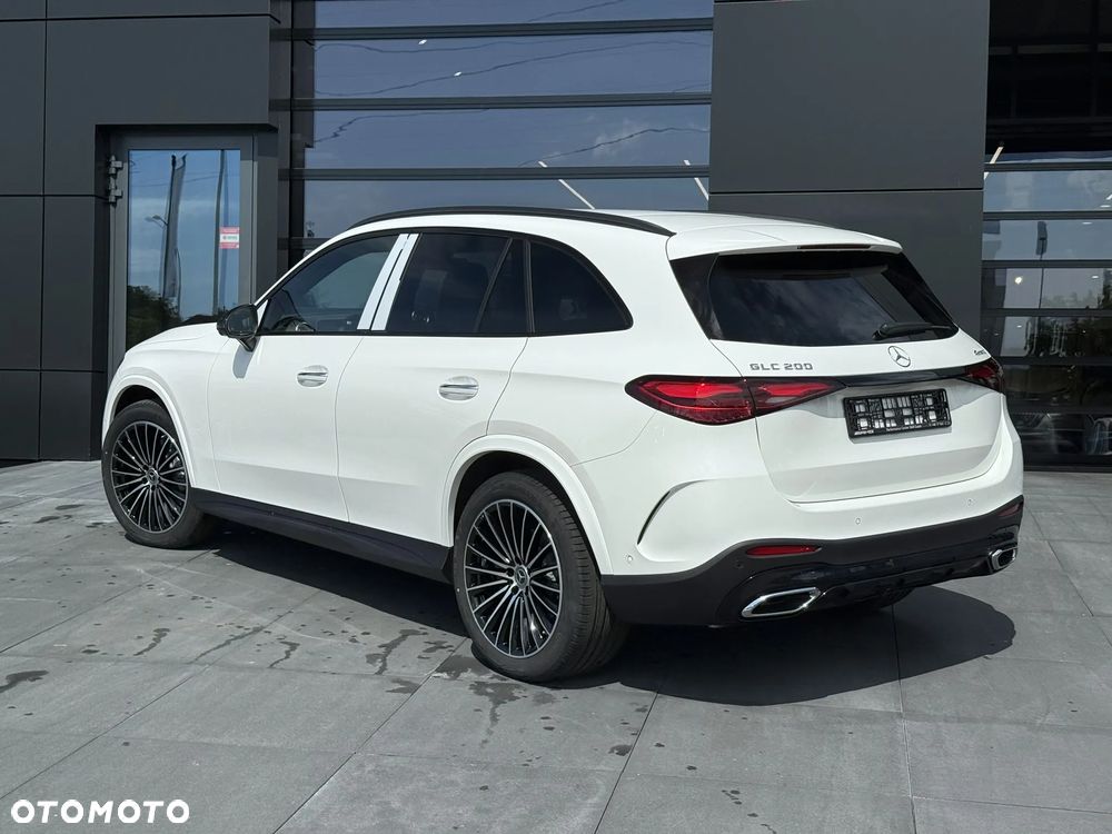 Mercedes-Benz GLC - 7