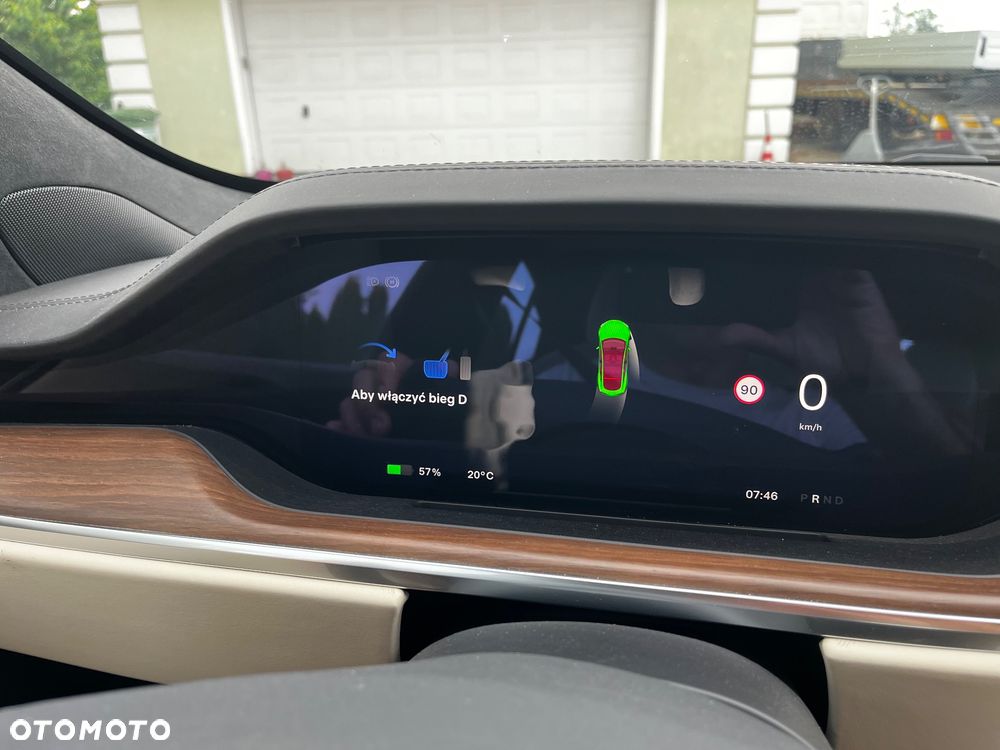 Tesla Model S Long Range - 4
