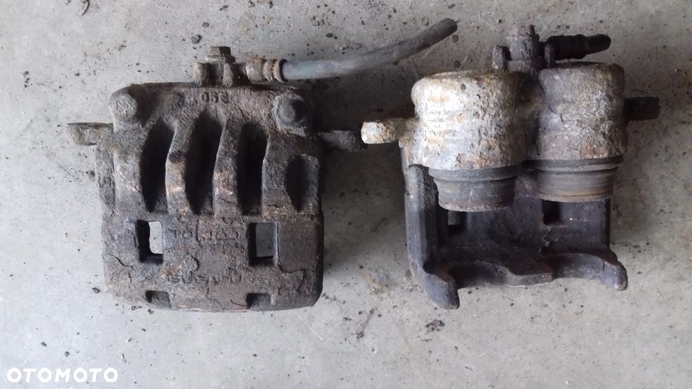 zacisk hamulcowy przód lewy prawy Subrau Forester III SH 2.0 D EE20Z - 1