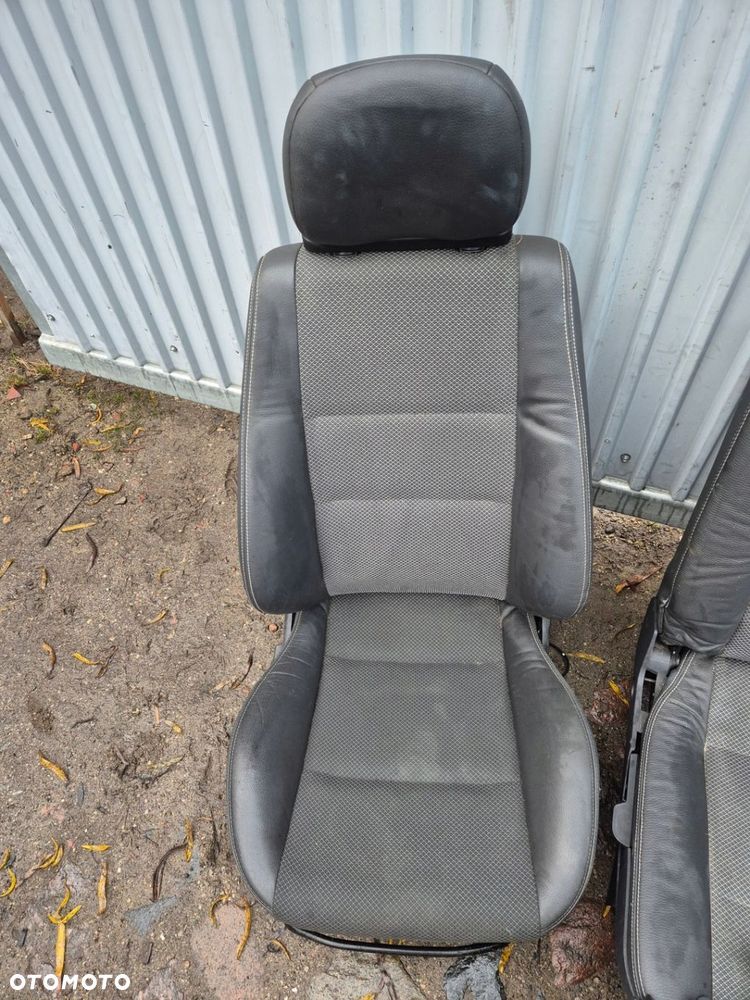 fotele kanapa tapicerka Opel Meriva A OPC - 2