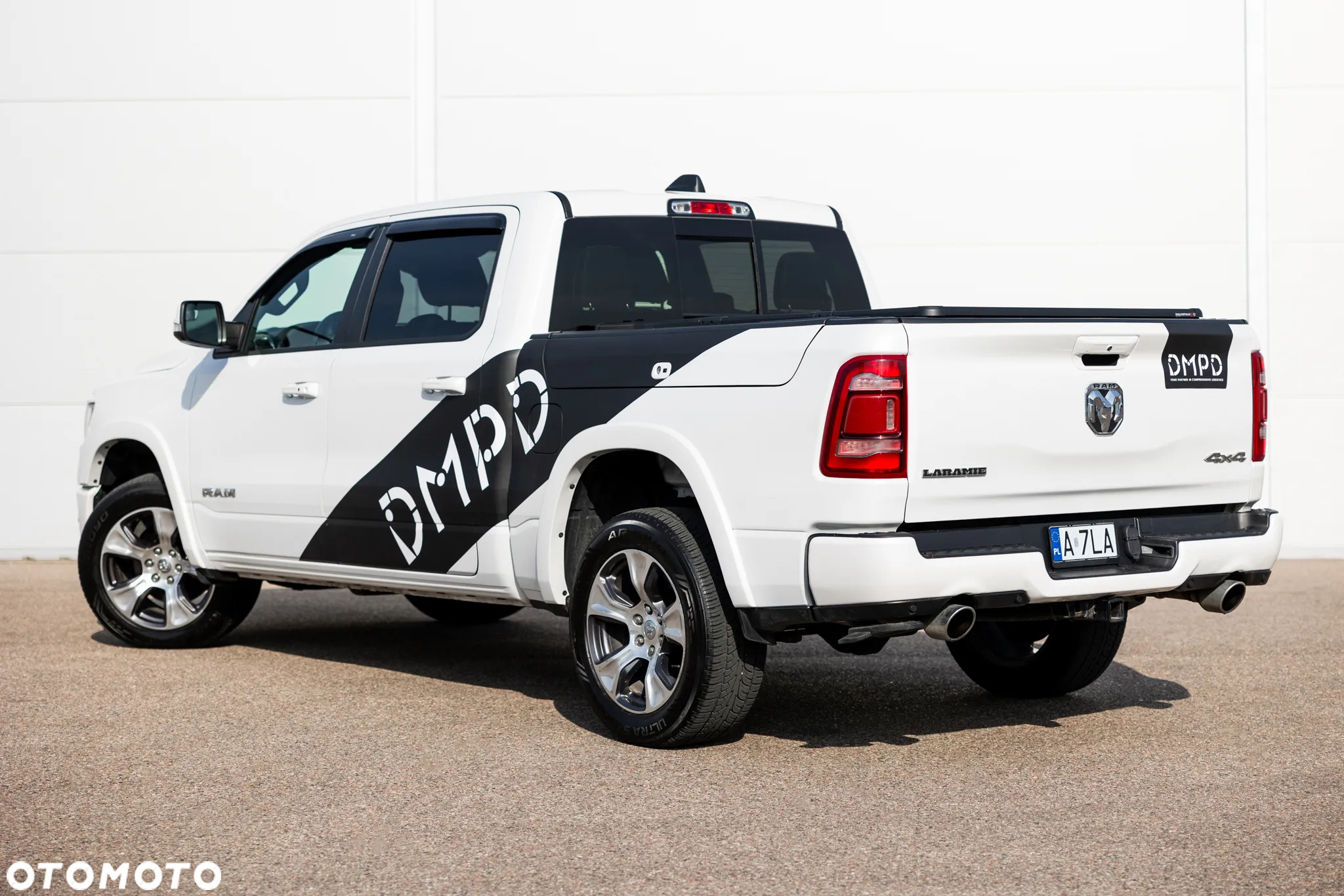 RAM 1500 5.7 Crew Cab Laramie - 19