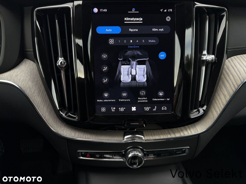 Volvo XC 60 - 21