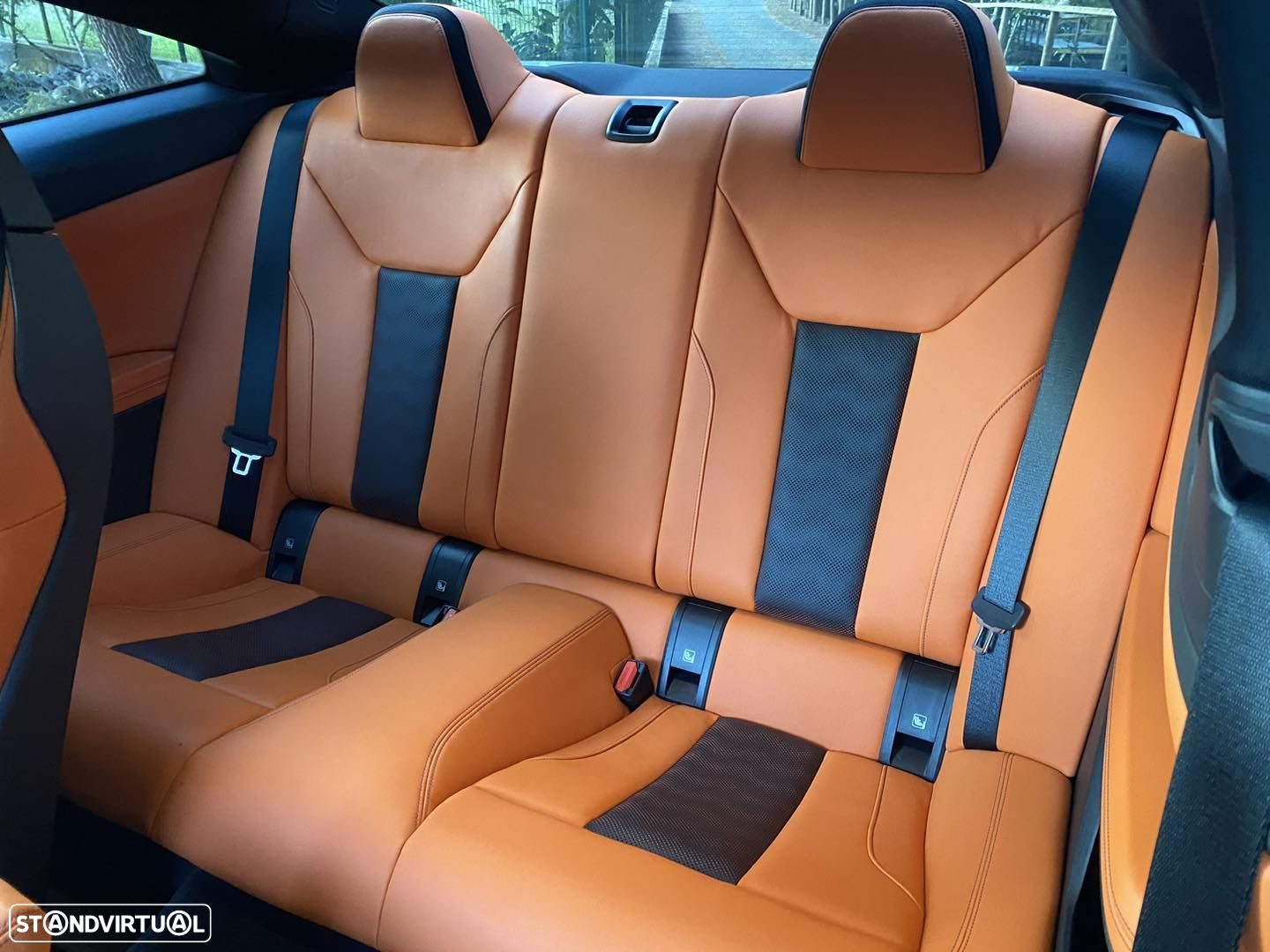 BMW M4 Competition - 35