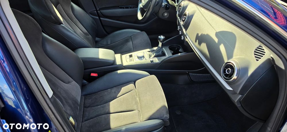 Audi A3 Sportback 2.0 TDI (clean diesel) S line Sportpaket - 9