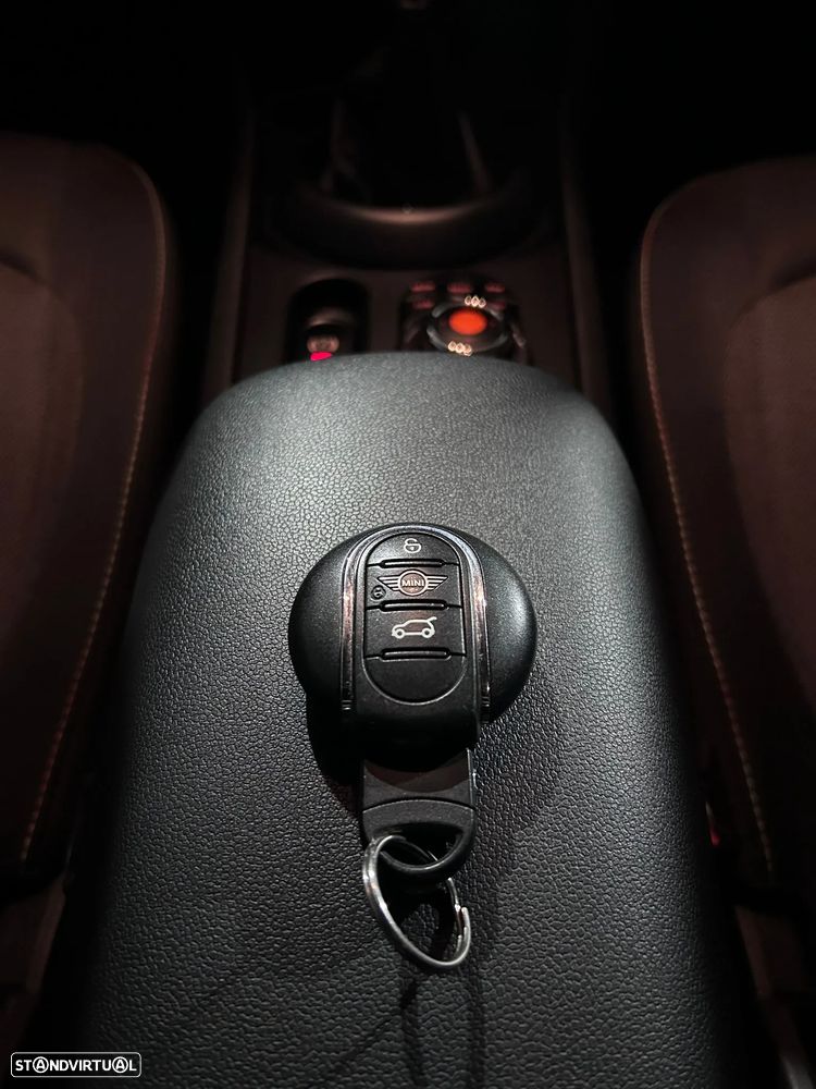 MINI Clubman One D - 11