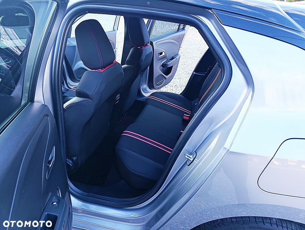 Opel Corsa GS Line Plus Pack - 10