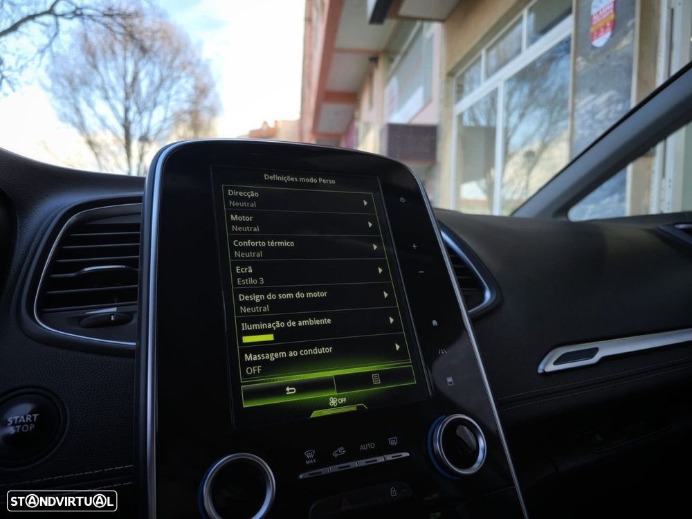 Renault Grand Scénic 1.5 dCi Bose Edition 7L - 26