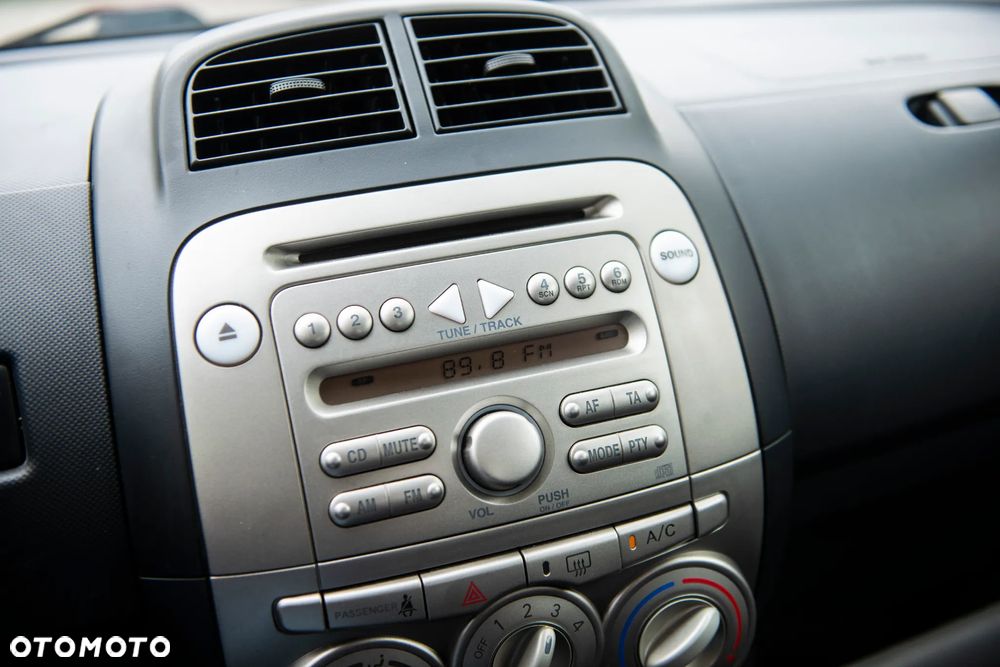 Daihatsu Sirion 1.3 CooLine - 30