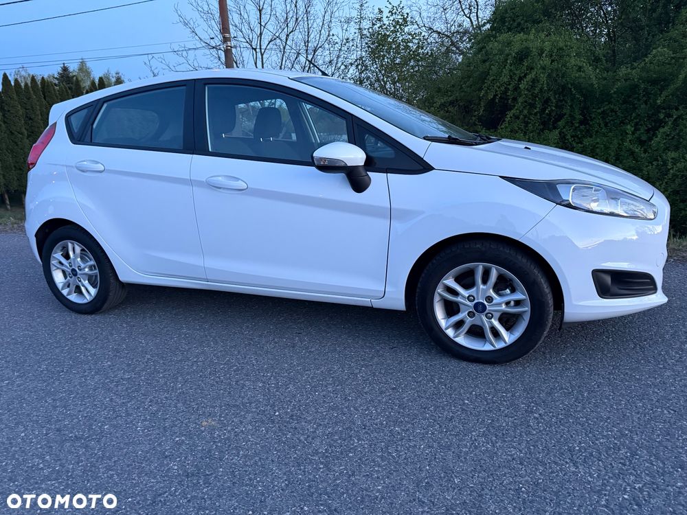 Ford Fiesta 1.5 TDCi St&St SYNC Edition - 17