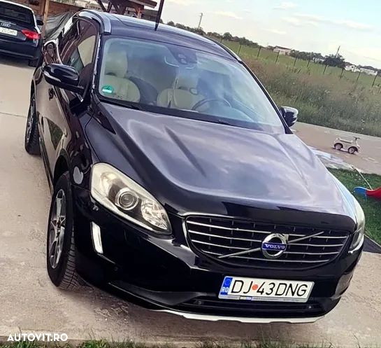 Volvo XC 60 D5AWD Ocean Race - 4