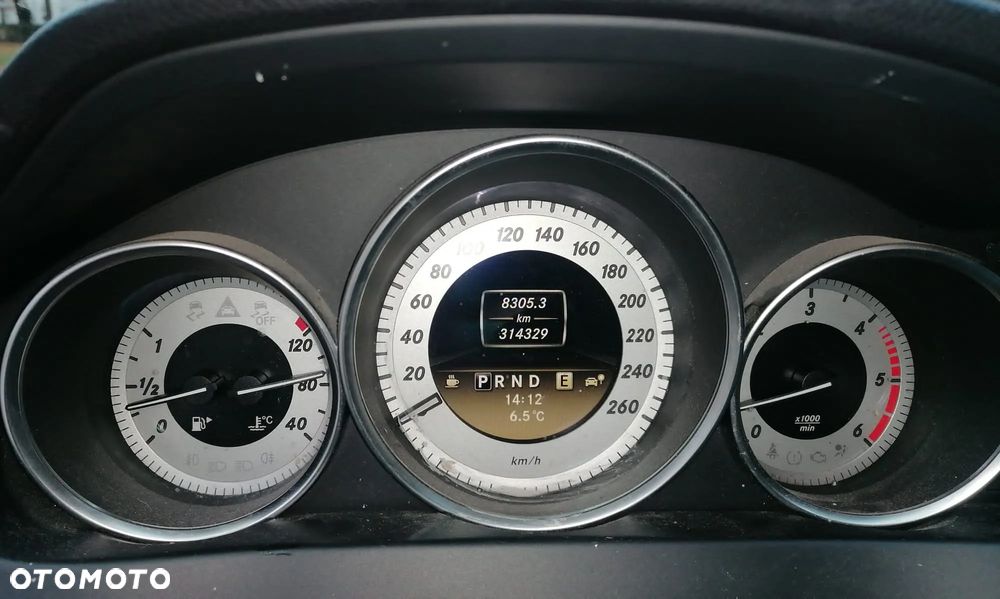 Mercedes-Benz Klasa C 350 CDI DPF 4Matic 7G-TRONIC BlueEFFICIENCY Special Edition - 5