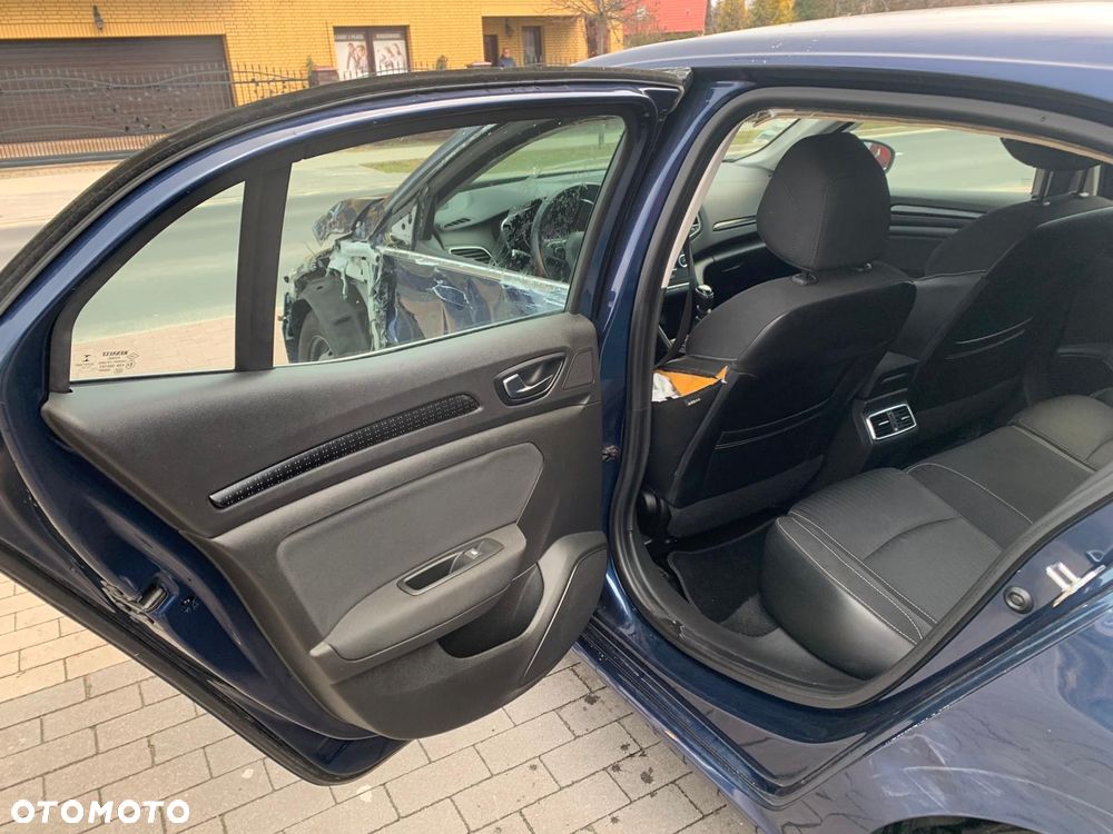 Renault Megane 1.5 dCi Energy Bose EU6 - 24