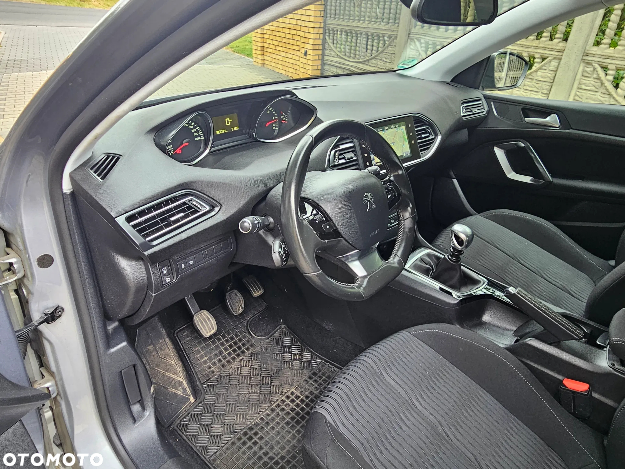 Peugeot 308 BlueHDi FAP 120 Stop & Start Allure - 20