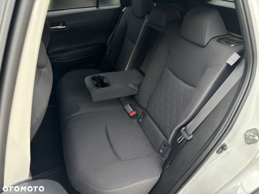 Toyota Corolla Cross - 15