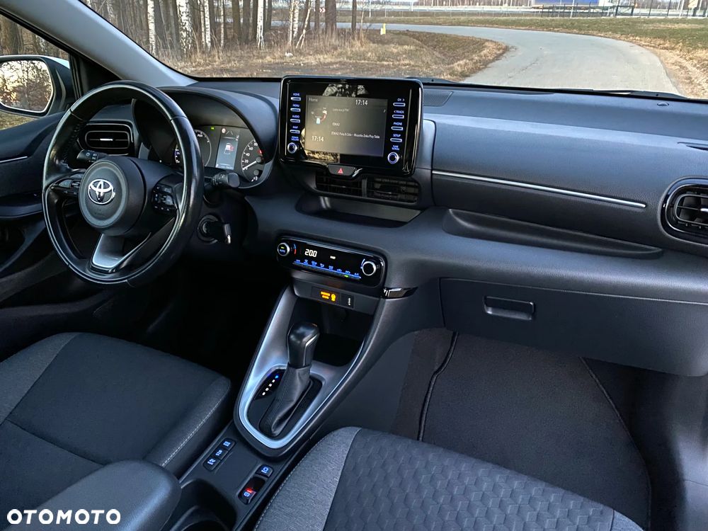 Toyota Yaris - 14