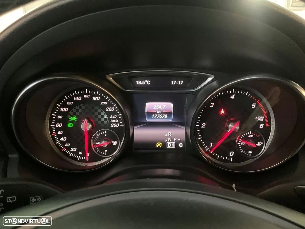 Mercedes-Benz A 180 CDI 7G-DCT 2Style - 40