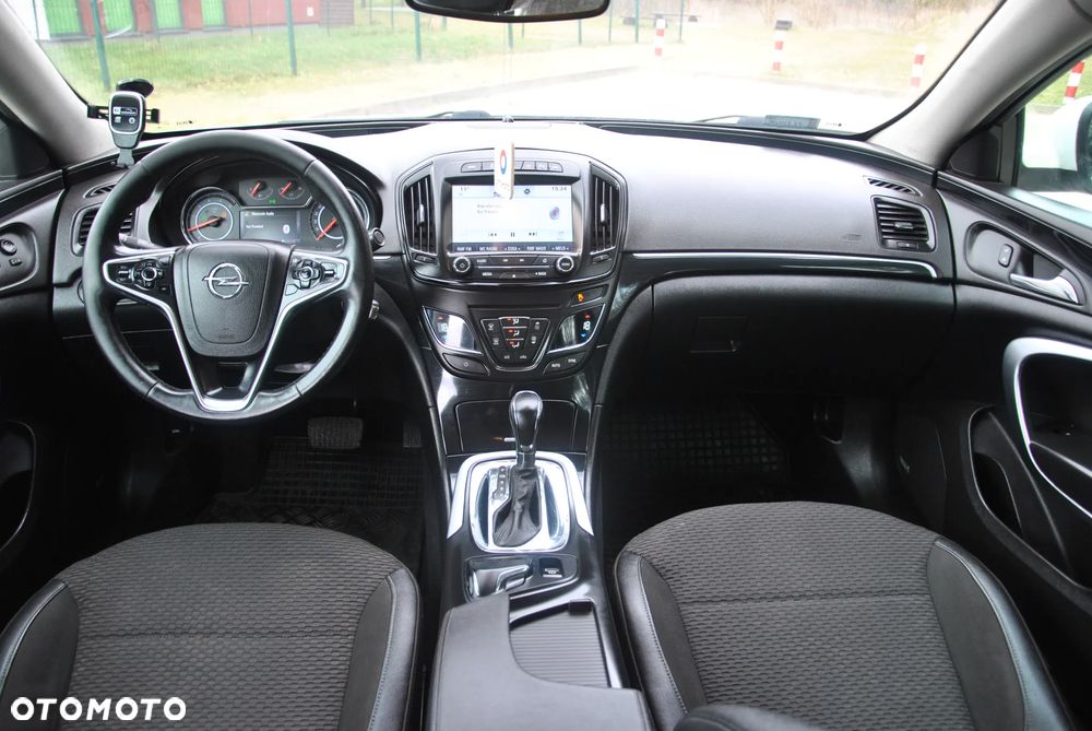 Opel Insignia - 13