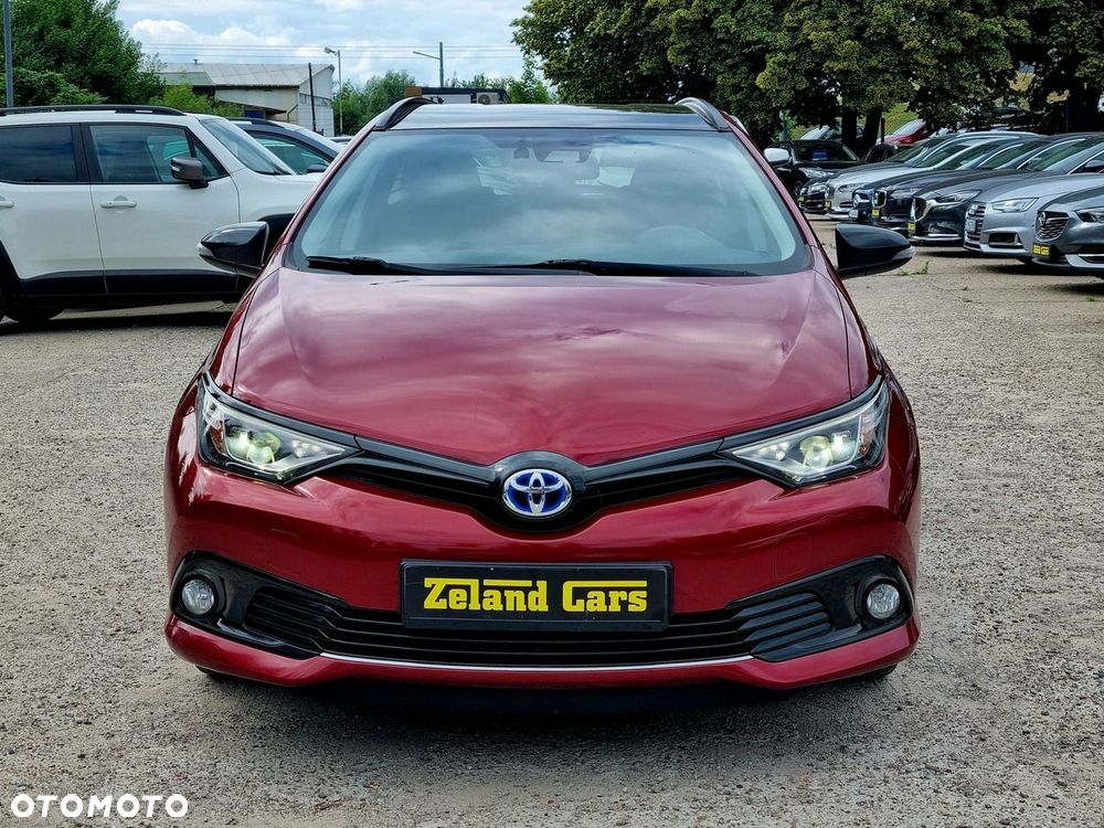 Toyota Auris Hybrid 135 Prestige - 2