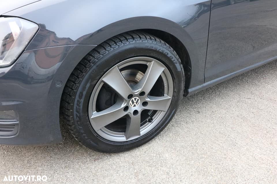 Volkswagen Golf 1.6 TDI DPF BMT Trendline - 7