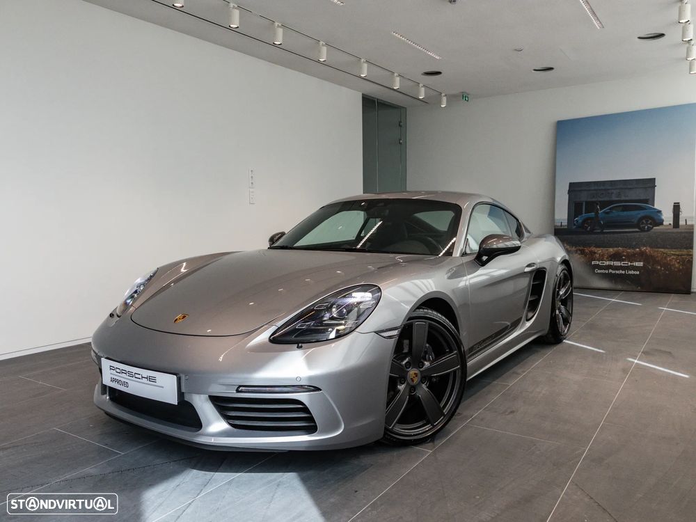 Porsche 718 Cayman - 3