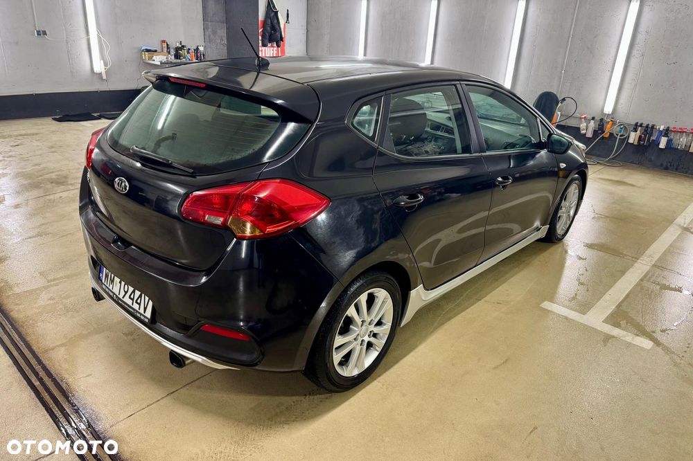 Kia Ceed - 3