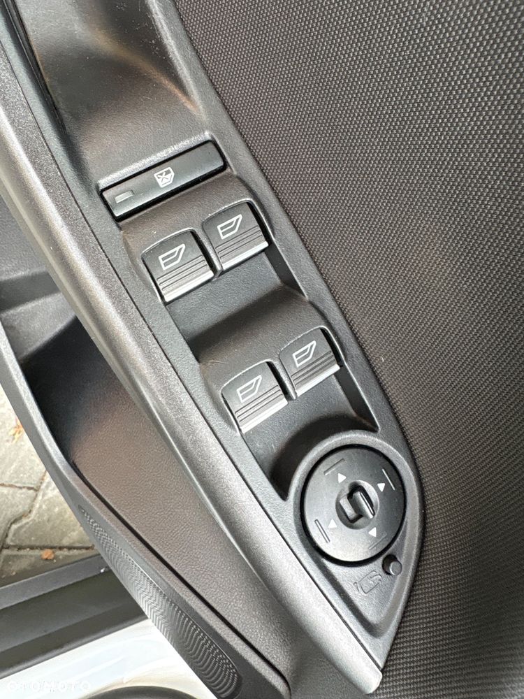 Ford Focus 1.5 TDCi DPF Start-Stopp-System Trend - 12