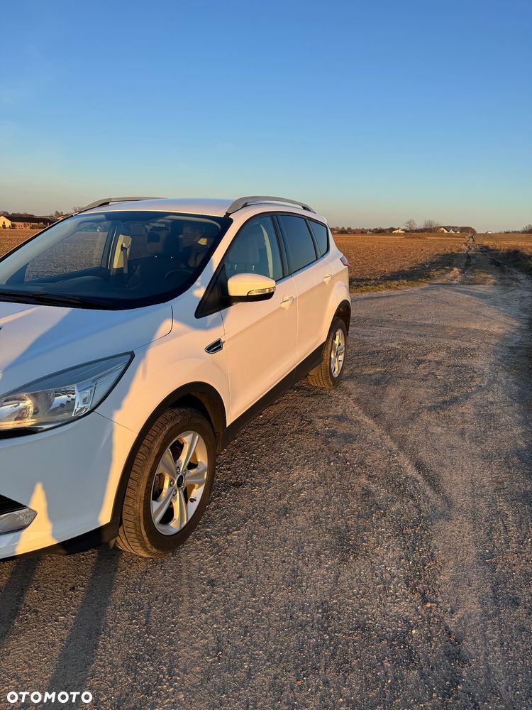 Ford Kuga 1.5 EcoBoost 2x4 Trend - 6