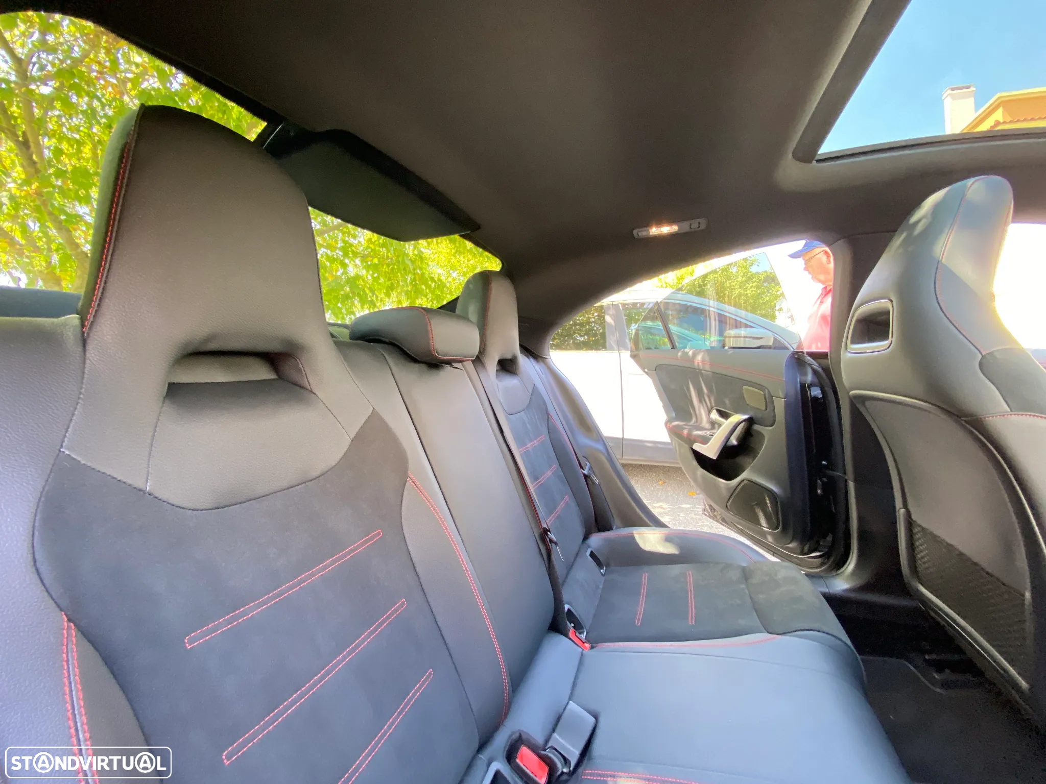 Mercedes-Benz CLA 250 e AMG Line - 7