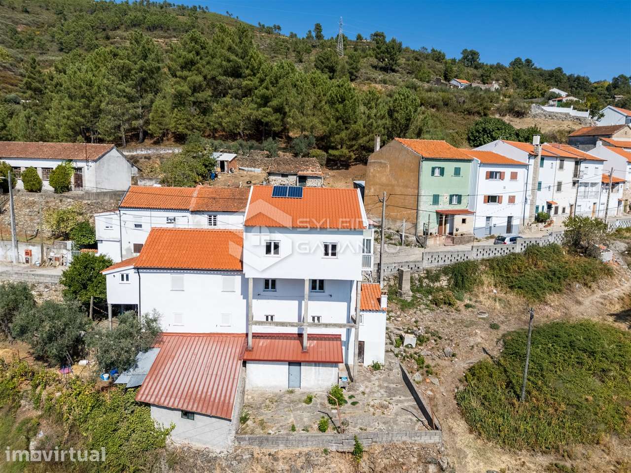 Prédio T4 Venda em Tortosendo,Covilhã - Grande imagem: 5/52