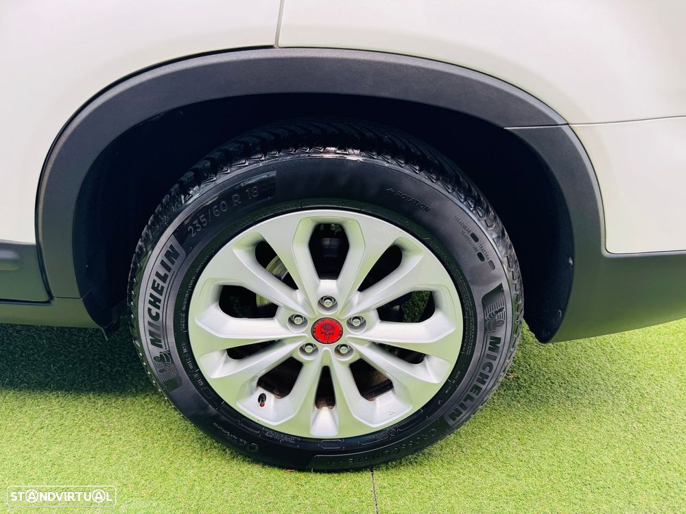 Kia Sorento 2.0 CRDi TX Tecto Panorâmico - 7
